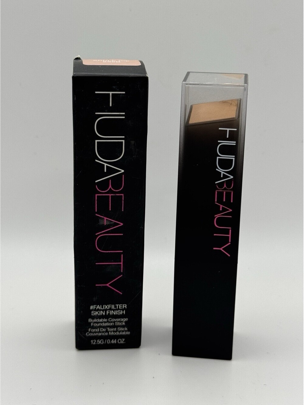 Huda Beauty Skin Finish Buildable Coverage Foundation Stick APPLE PIE 255B READ